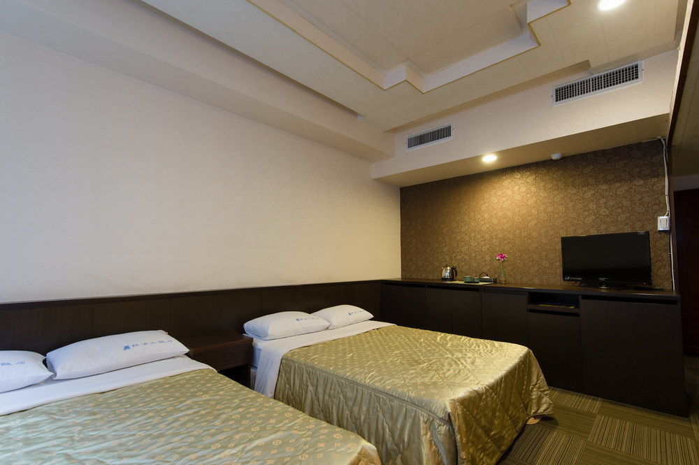Atami Hotel Taipei Esterno foto