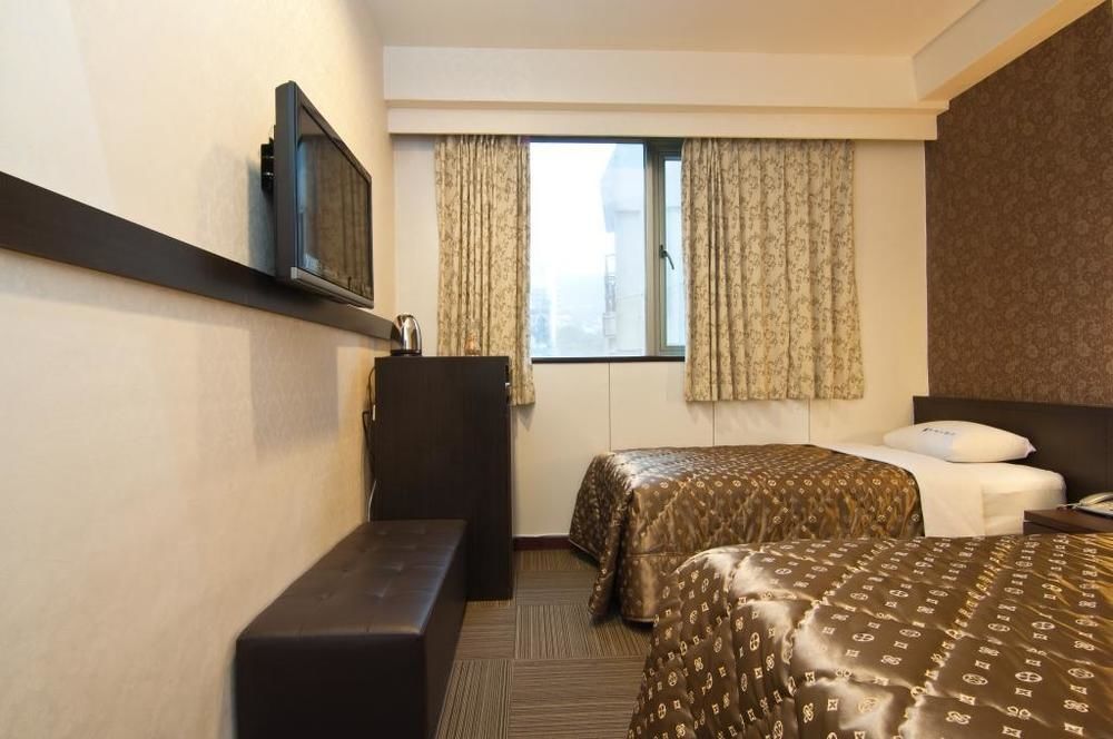 Atami Hotel Taipei Esterno foto